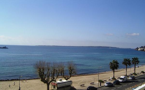 Appartement à vendre    1 pièce • 30,21 m2 Golfe Juan - Vallauris