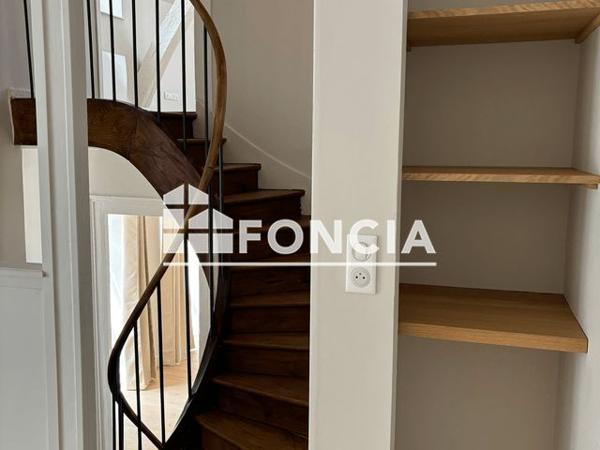 Location Appartement 3 pièces 82.47 m² - 4 RUE D'ESCURES - PORTE 004 Orleans 45000