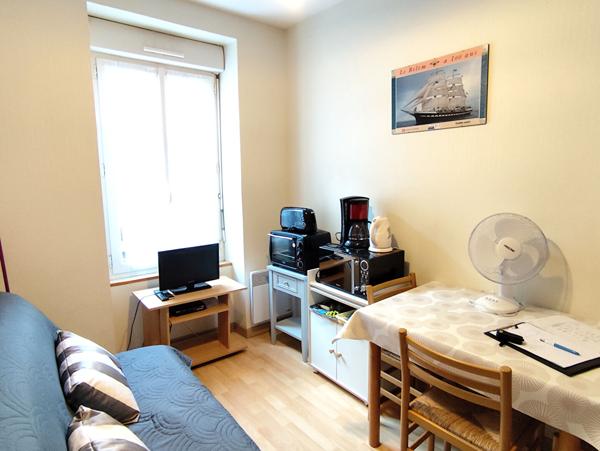 Ensemble immobilier Les Sables d'Olonne (6 studios - 1 local commercial)