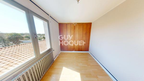 Appartement à Vendre à Dolus d'Oléron - 5 pièces, 3 chambres !