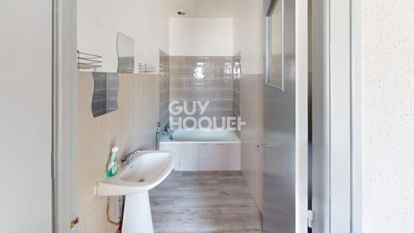 Appartement à Vendre à Dolus d'Oléron - 5 pièces, 3 chambres !