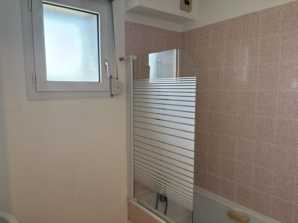 CENTRE VILLE TRÈS BEL APPARTEMENT DE 79 M² RÉSIDENCE LE MONTPENSIER, L’UNE DES RÉSIDENCES LES PLUS PRISÉES Réf 2676