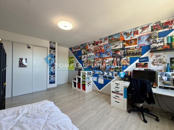 Maison 5 pièce(s) 4 chambre(s) 140 m²
