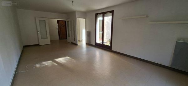 Appartement à vendre à Évreux dans l'Eure (27000), ref : E2864