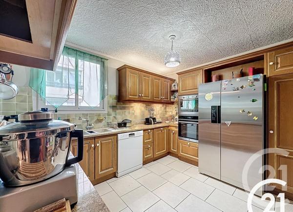 Appartement F4 à vendre  4 pièces - 98,80 m2 CAVAILLON - 84