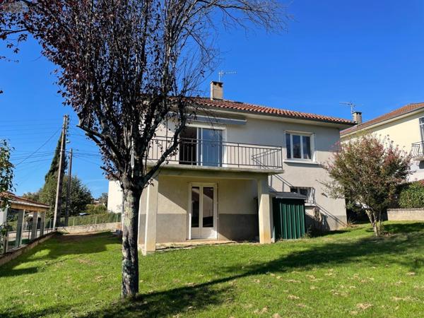 Maison à vendre à Figeac dans le Lot (46100), ref : 25.022