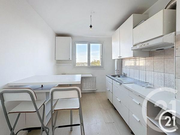 Appartement F3 à vendre  3 pièces - 65,76 m 2   CHOISY LE ROI  - 94