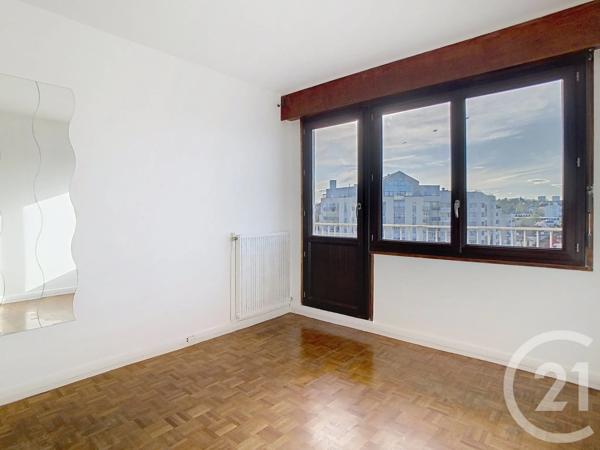 Appartement F3 à vendre  3 pièces - 65,76 m 2   CHOISY LE ROI  - 94