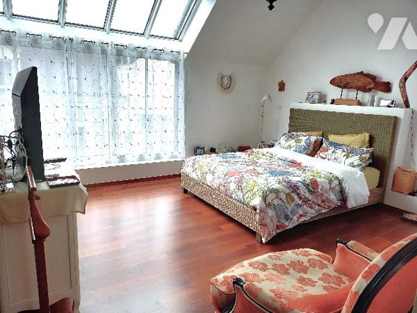 TOURS  à 150 m du parc des Prébendes,