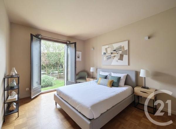 Maison à vendre  6 pièces - 170 m 2   ST OUEN L AUMONE  - 95