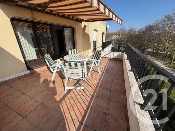 Appartement F5 à vendre  5 pièces - 89,88 m 2   CERGY  - 95