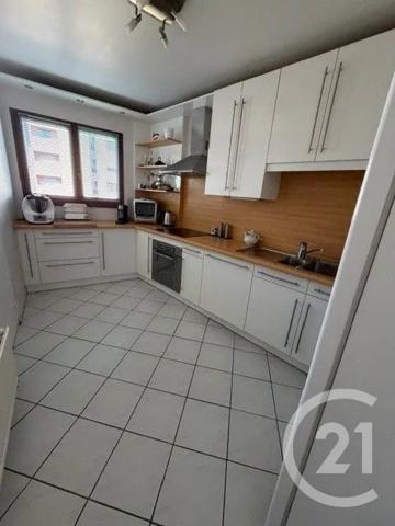Appartement F5 à vendre  5 pièces - 89,88 m 2   CERGY  - 95