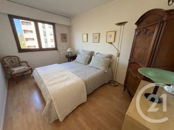 Appartement F5 à vendre  5 pièces - 89,88 m 2   CERGY  - 95
