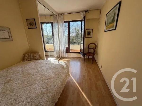 Appartement F5 à vendre  5 pièces - 89,88 m 2   CERGY  - 95