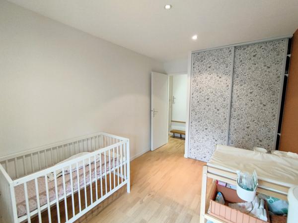 Appartement 5 pièces - 100 m² Exclusivité efficity