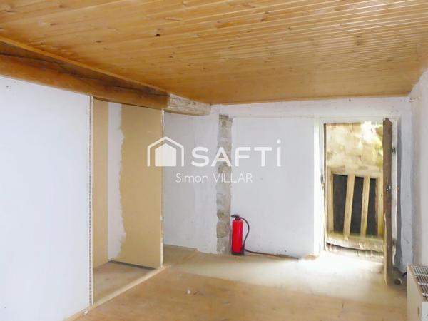 Spacieux corps de ferme à rénover avec T2 neuf