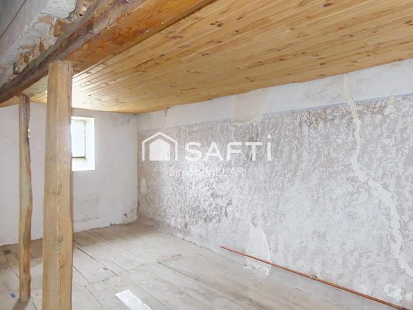 Spacieux corps de ferme à rénover avec T2 neuf