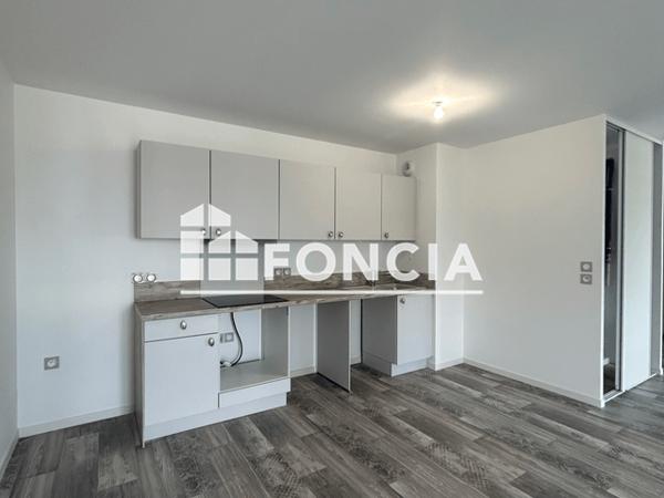 Location Appartement 2 pièces 55.27 m² - 45 RUE DU 8 MAI 1945 Saint Cyr En Val 45590