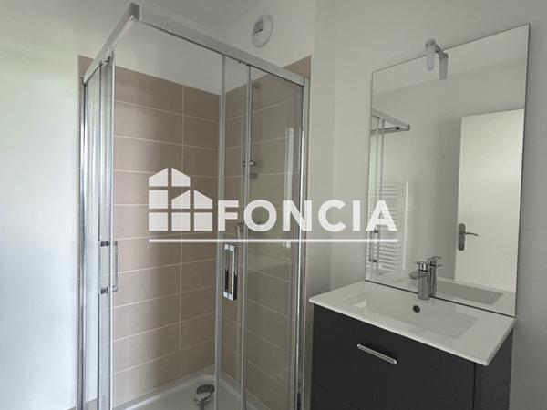 Location Appartement 2 pièces 55.27 m² - 45 RUE DU 8 MAI 1945 Saint Cyr En Val 45590