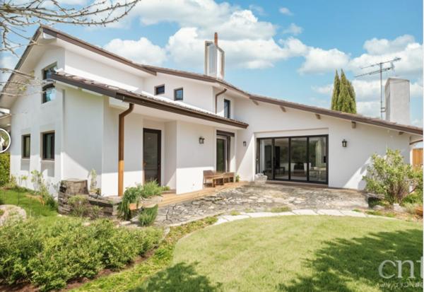 Maison À vendre 7 pièces 169 m²
