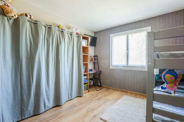 Belle villa 182m² hab avec terrasse, garage et jar - REF. VM461