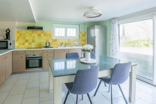 Belle villa 182m² hab avec terrasse, garage et jar - REF. VM461