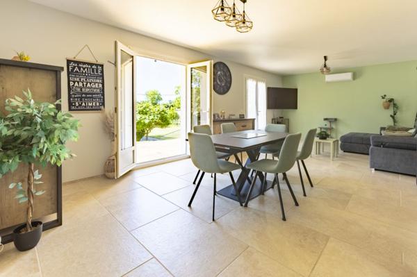 Belle villa 182m² hab avec terrasse, garage et jar - REF. VM461