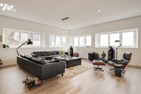 Véritable appartement T5 de type loft avec vue imprenable