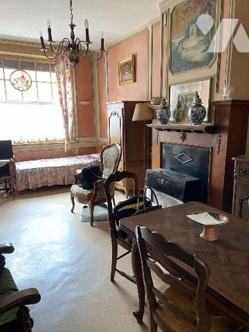 Maison à vendre à TOURCOING, rue Myron Herrick ! Proche des commerces et des transports. Venez ...