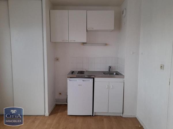 Appartement à louer 1 pièce 22.07m²
