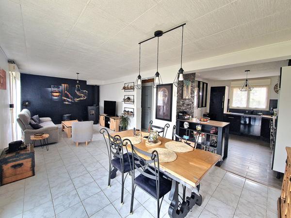 À VENDRE - Maison familiale à Châteauneuf-sur-Sarthe