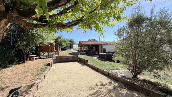 Maison 140m² avec jardin et piscine