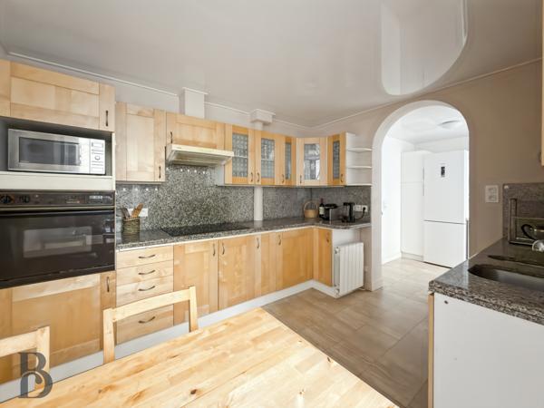 Superbe duplex familial -Verdoyant- Duroc/Falguière