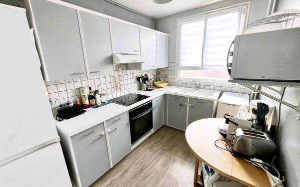 Appartement à vendre    2 pièces • 44 m2 Saint-Gratien
