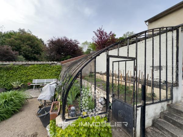 La Roche-Vineuse (71960) Élégance intemporelle – Demeure bourgeoise début XIX? siècle