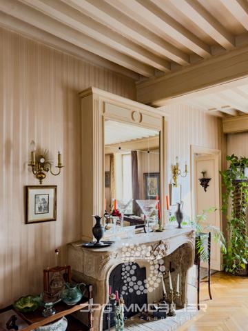 La Roche-Vineuse (71960) Élégance intemporelle – Demeure bourgeoise début XIX? siècle