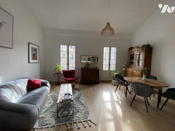 Un appartement entièrement rénové en centre ville   