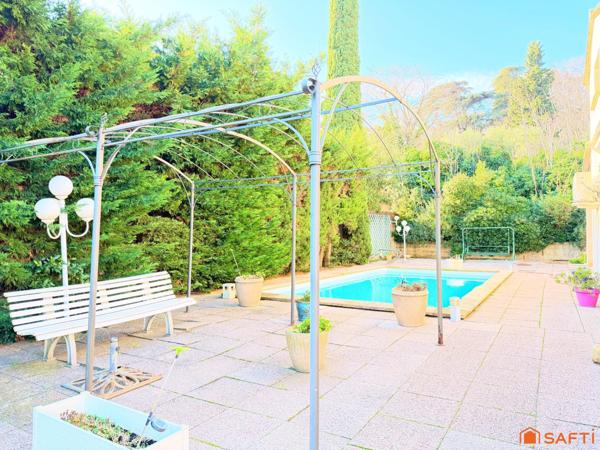 Maison LES ANGLES 232m2 sur 1700m2 de terrain