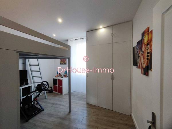 Maison à vendre 4 pièces de 195 m²