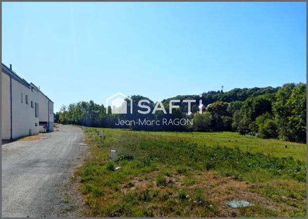 Terrain constructible de 484 m²