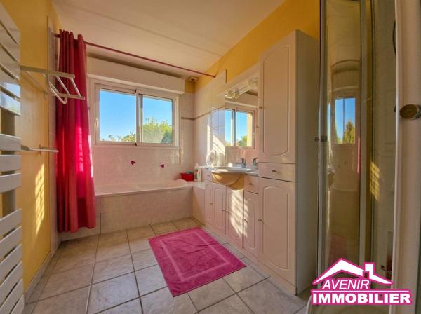 Maison à vendre – 3 chambres, Garage, Proche Lac & Centre – LACANAU