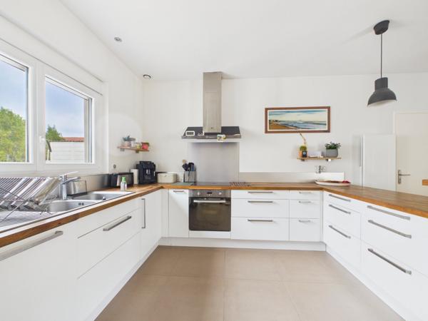 PESSAC SARDINE- Ensemble immobilier rare avec 2 maisons sur 1110m2 ., PESSAC