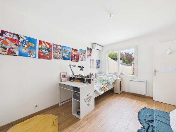 PESSAC SARDINE- Ensemble immobilier rare avec 2 maisons sur 1110m2 ., PESSAC