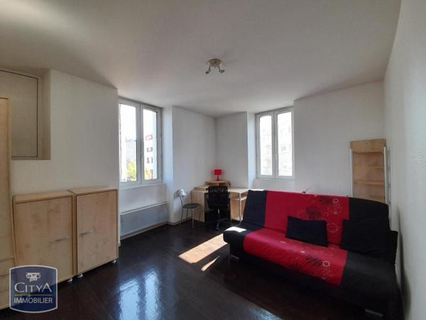 Appartement à louer 1 pièce 26.68m² Laval (53000)