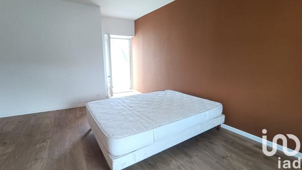 Immeuble à vendre 160 m² Le Coudray-Macouard