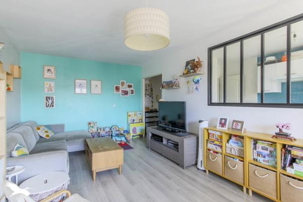 Appartement 320 000 € Poissy 3 p 69 m² DPE C