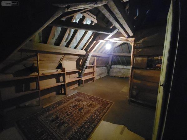 Maison à vendre à Cloyes-les-Trois-Rivières dans l'Eure-et-Loir (28220), ref : JS/950   
Centre ville