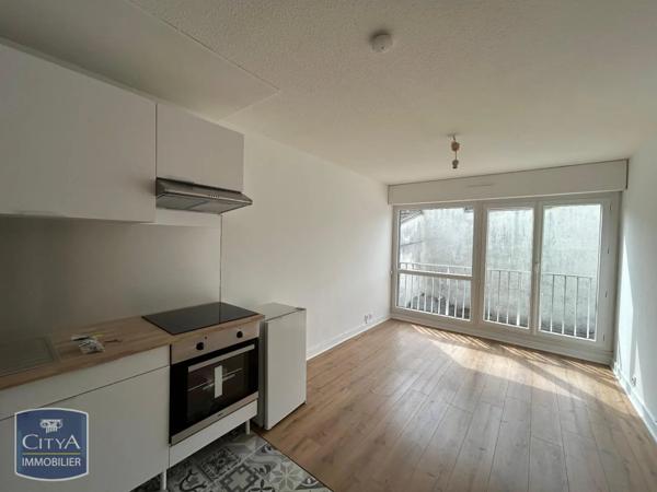 Appartement à louer 2 pièces 32.6m² Bordeaux (33000)