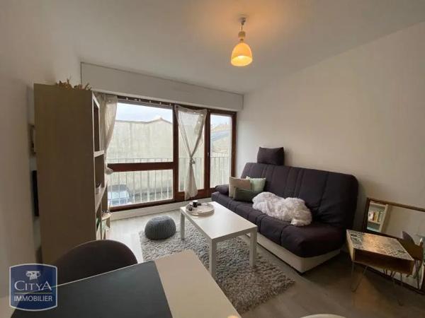 Appartement à louer 2 pièces 32.6m² Bordeaux (33000)