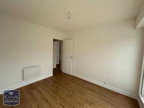Appartement à louer 2 pièces 32.6m² Bordeaux (33000)